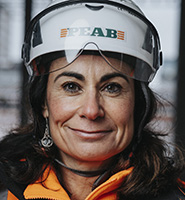 Camila allvarlig byggåret-185x200.jpg